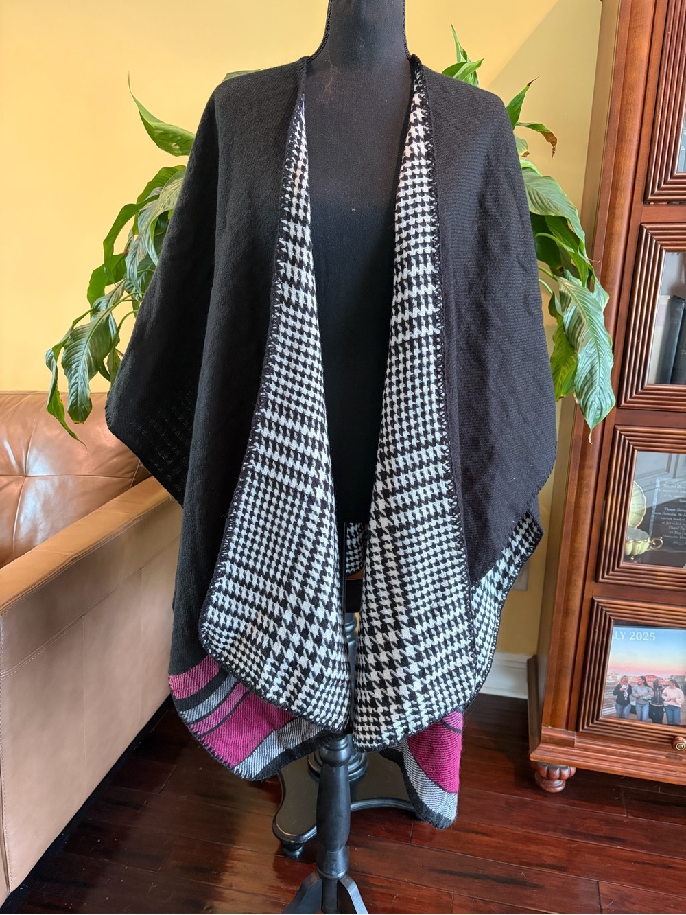 Woolrich Women's Reversible Blanket Wrap/Shawl/Poncho